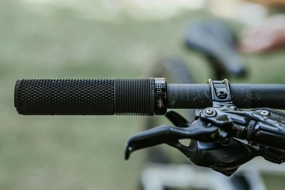 Гріпси DMR Brendog DeathGrip Thick (A20) Flangeless [Pink]