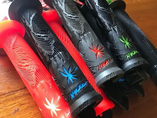 Гріпси ODI Hucker Signature 160mm w/Flange Black